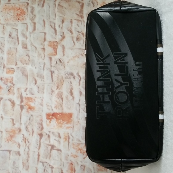 ❣️HP❣️ New Think Royln Wingman Quilted Colorblock Tote - Picture 8 of 12